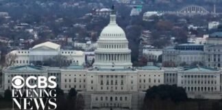 DHS shutdown begins with no deal in sight
