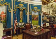 Prayer Drama Erupts Inside Oval Office Oval Office-style desk and decor in a museum display