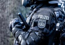 Hitler’s Hideaway Torched – Motive Missing German police officers in tactical gear
